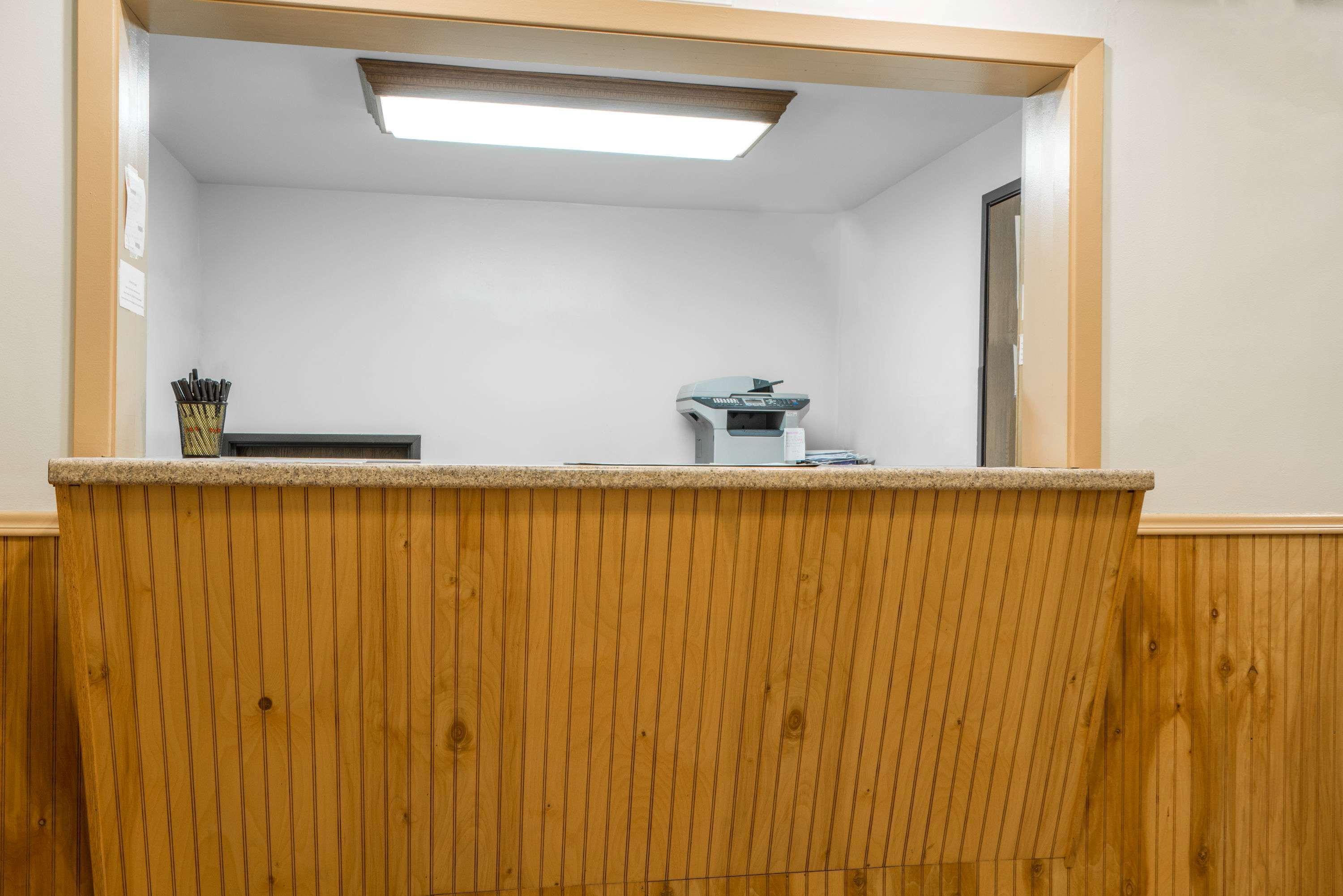 Super 8 By Wyndham Fergus Falls المظهر الخارجي الصورة
