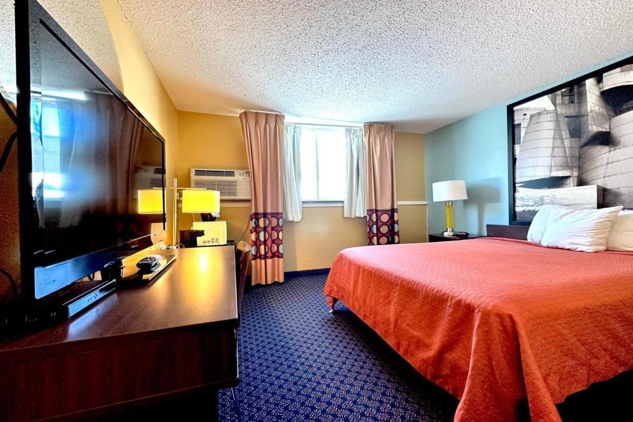 Super 8 By Wyndham Fergus Falls المظهر الخارجي الصورة
